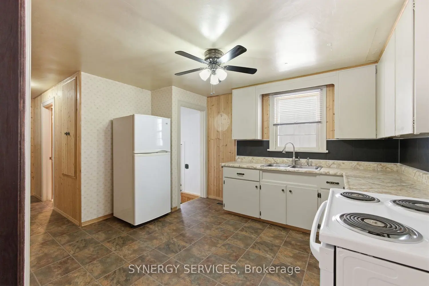 Additional image 7 of 92 Laurel Street