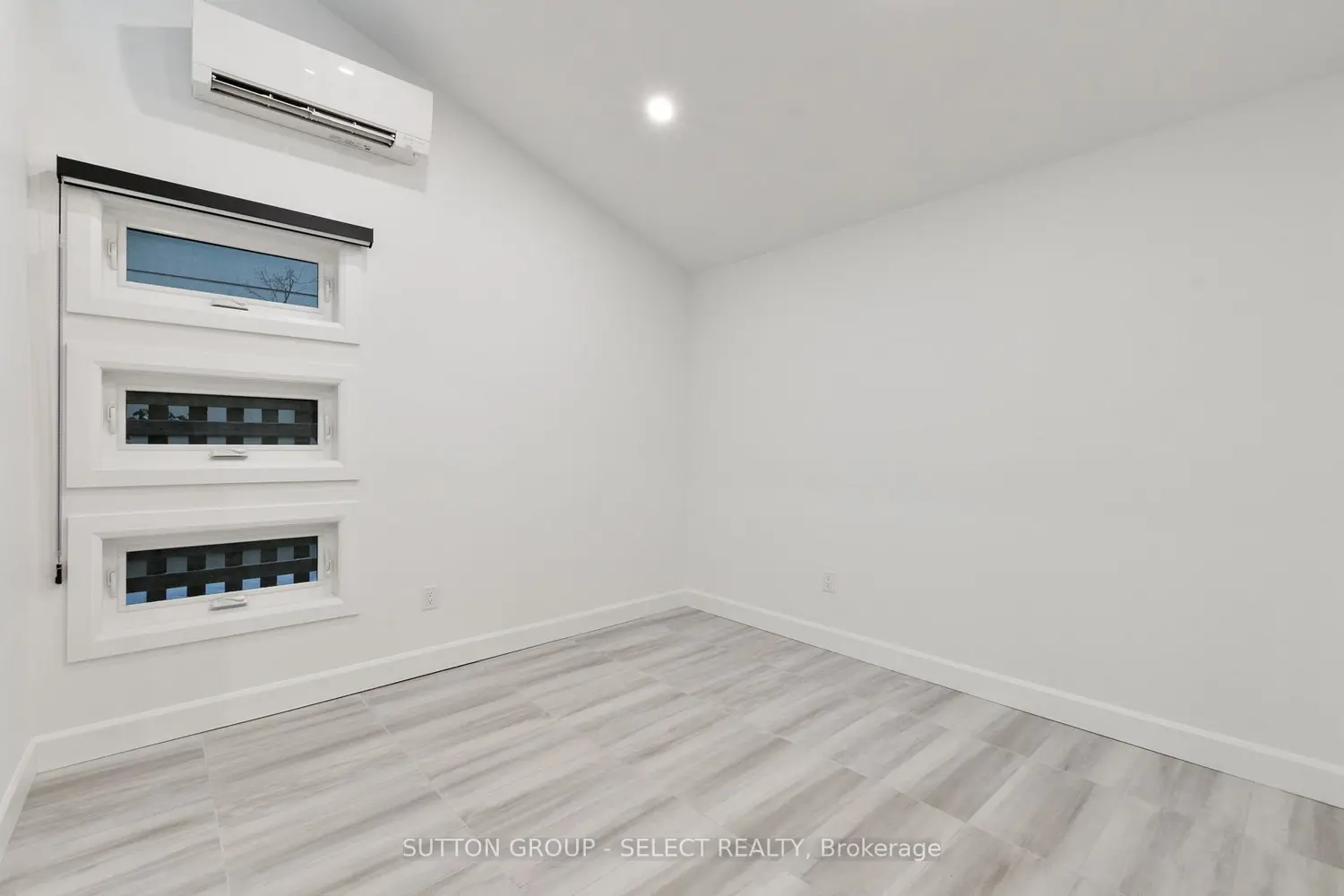 Additional image 17 of 822 Maitland Street