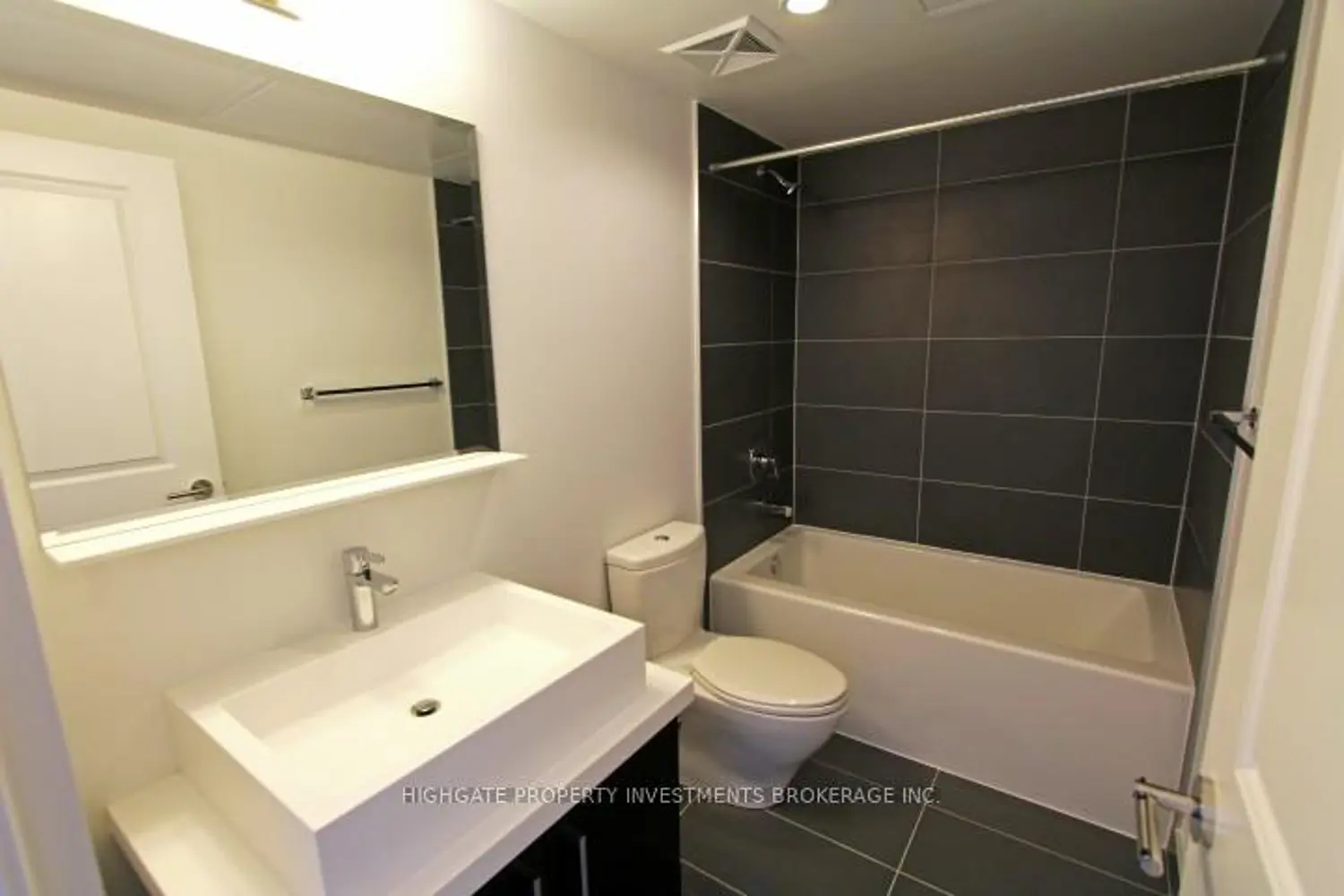 Additional image 7 of 1080 Bay Street 4108