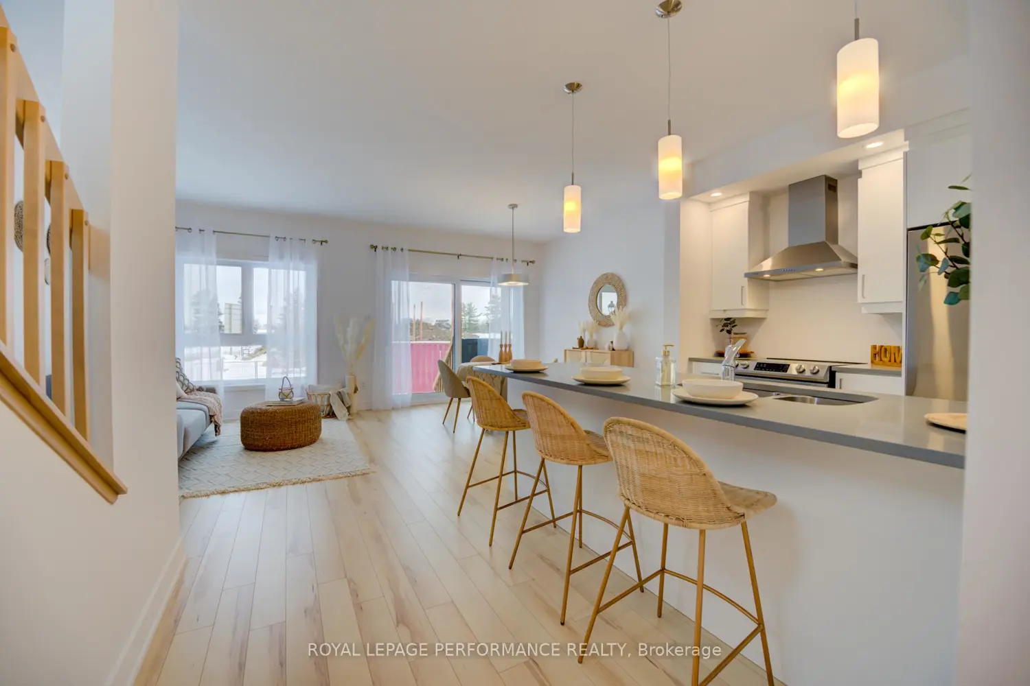 Additional image 8 of 2416 Gray Crescent