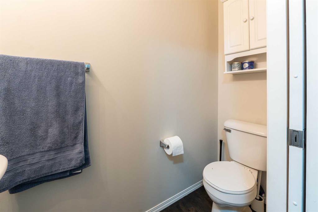 Additional image 5 of 208 Country Village Manor NE, Calgary, AB, T3K0L6