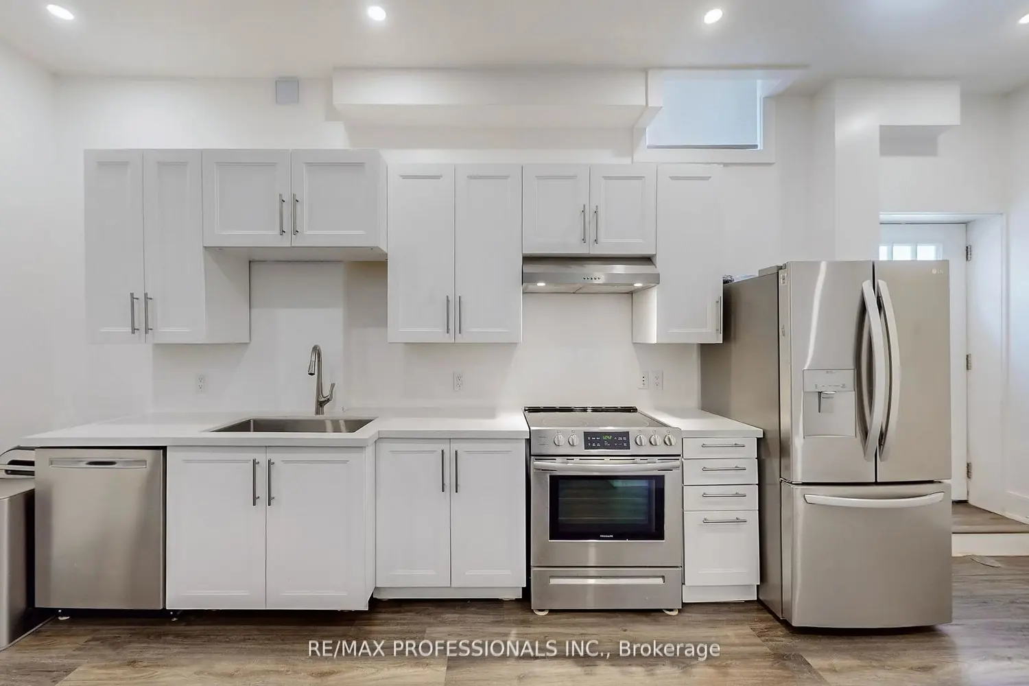 Additional image 18 of 4 Martin Grove Road