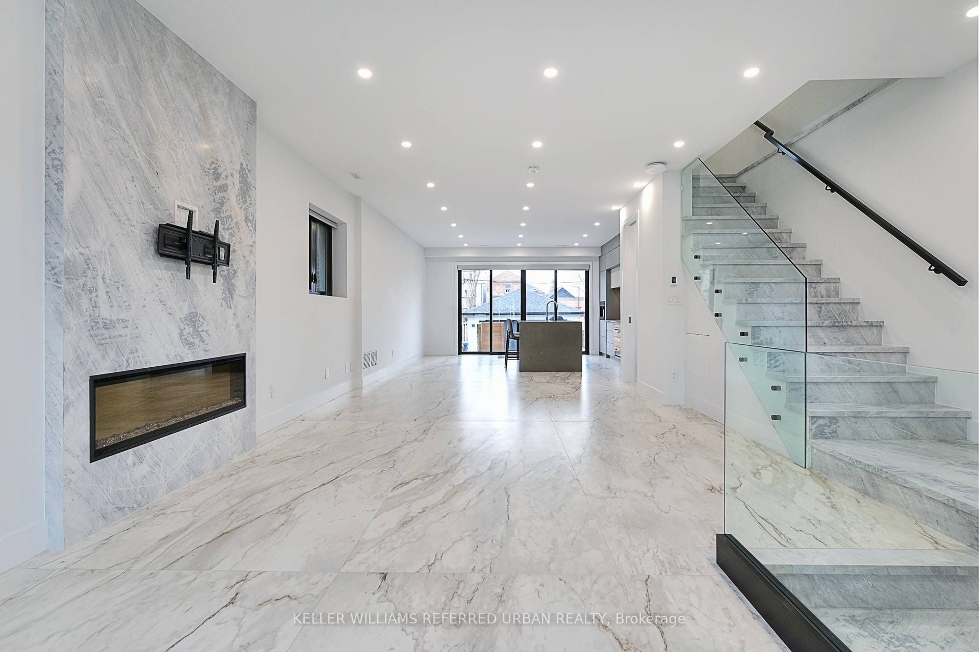 Additional image 5 of 613 Harvie Avenue, Toronto, ON, M6E 4M4