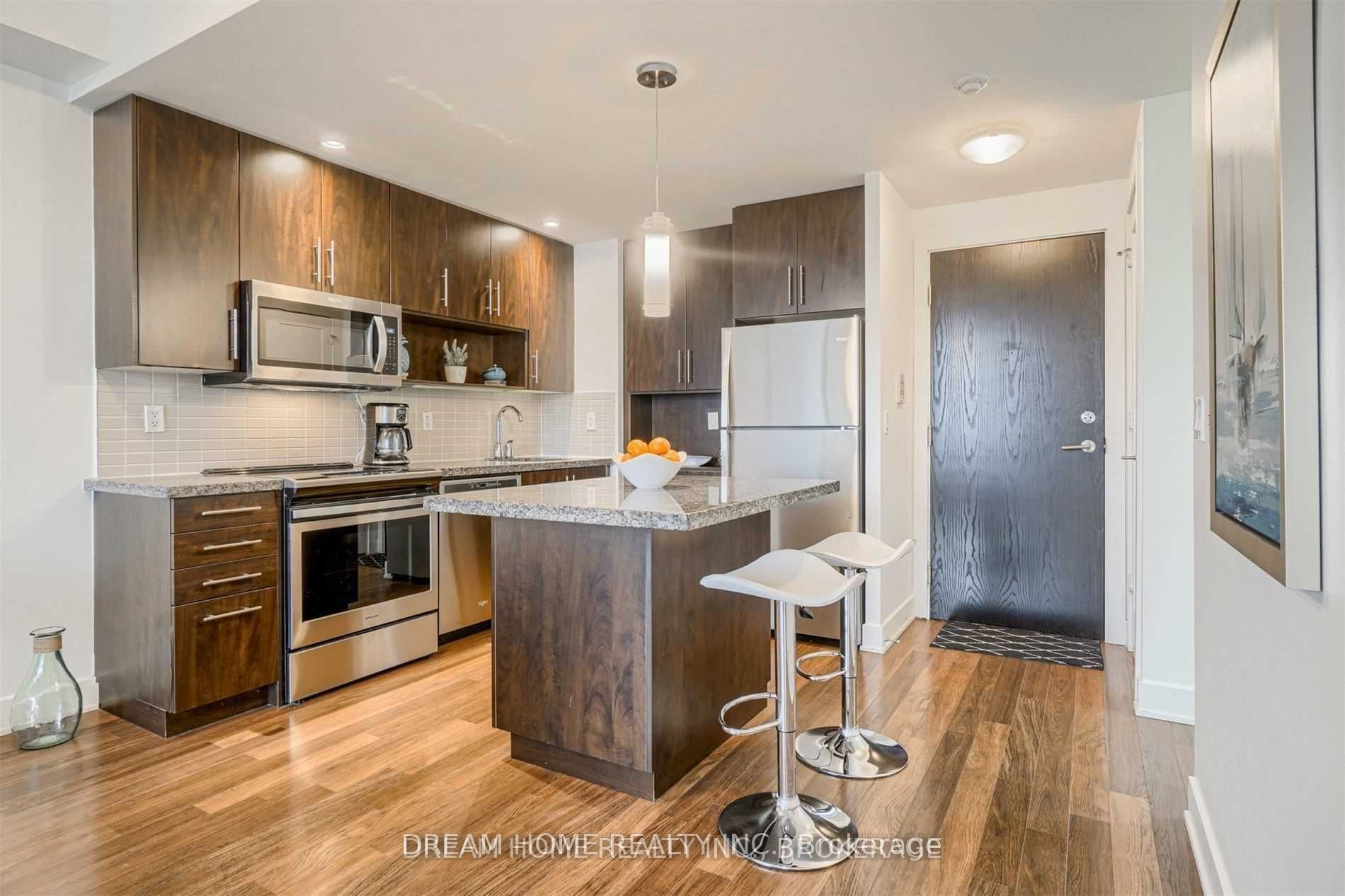 Additional image 4 of 3810-120 Homewood Avenue, Toronto, ON, M4Y 2J3