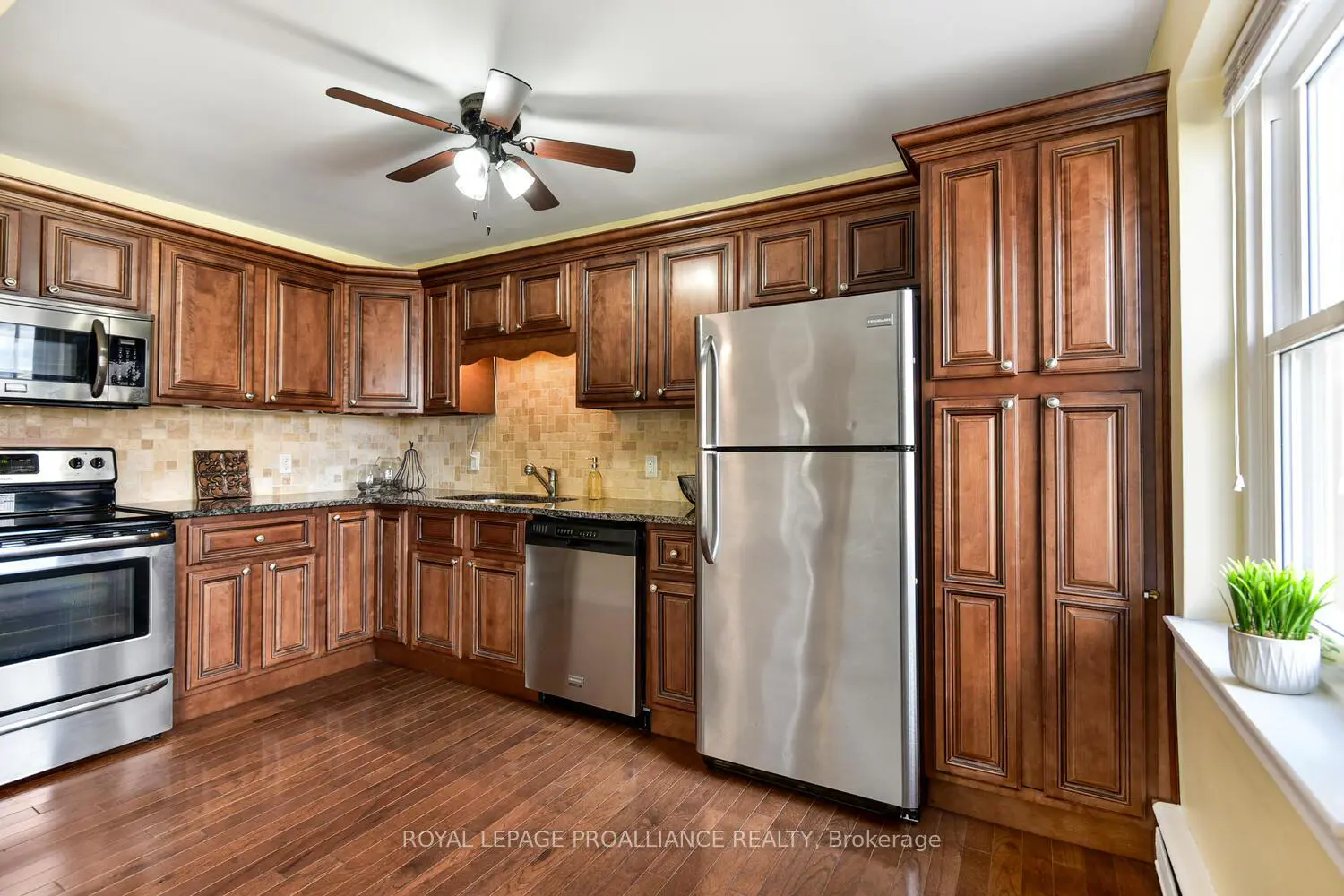 Additional image 9 of 167 Pearl Street 8