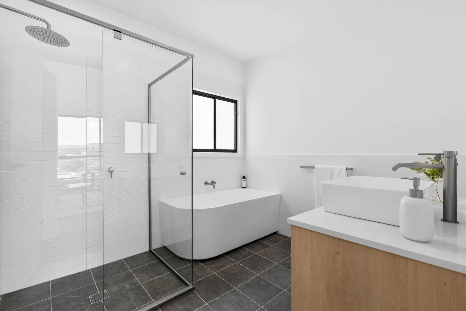 Additional image 7 of 3/32 Milray Street, Swansea NSW 2281