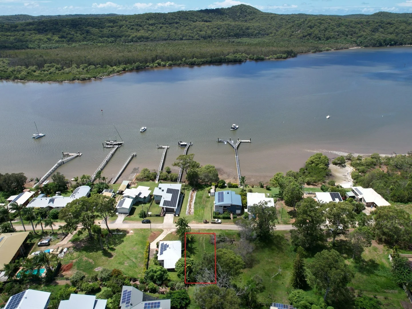 96 WAHINE DRIVE, Russell Island QLD 4184