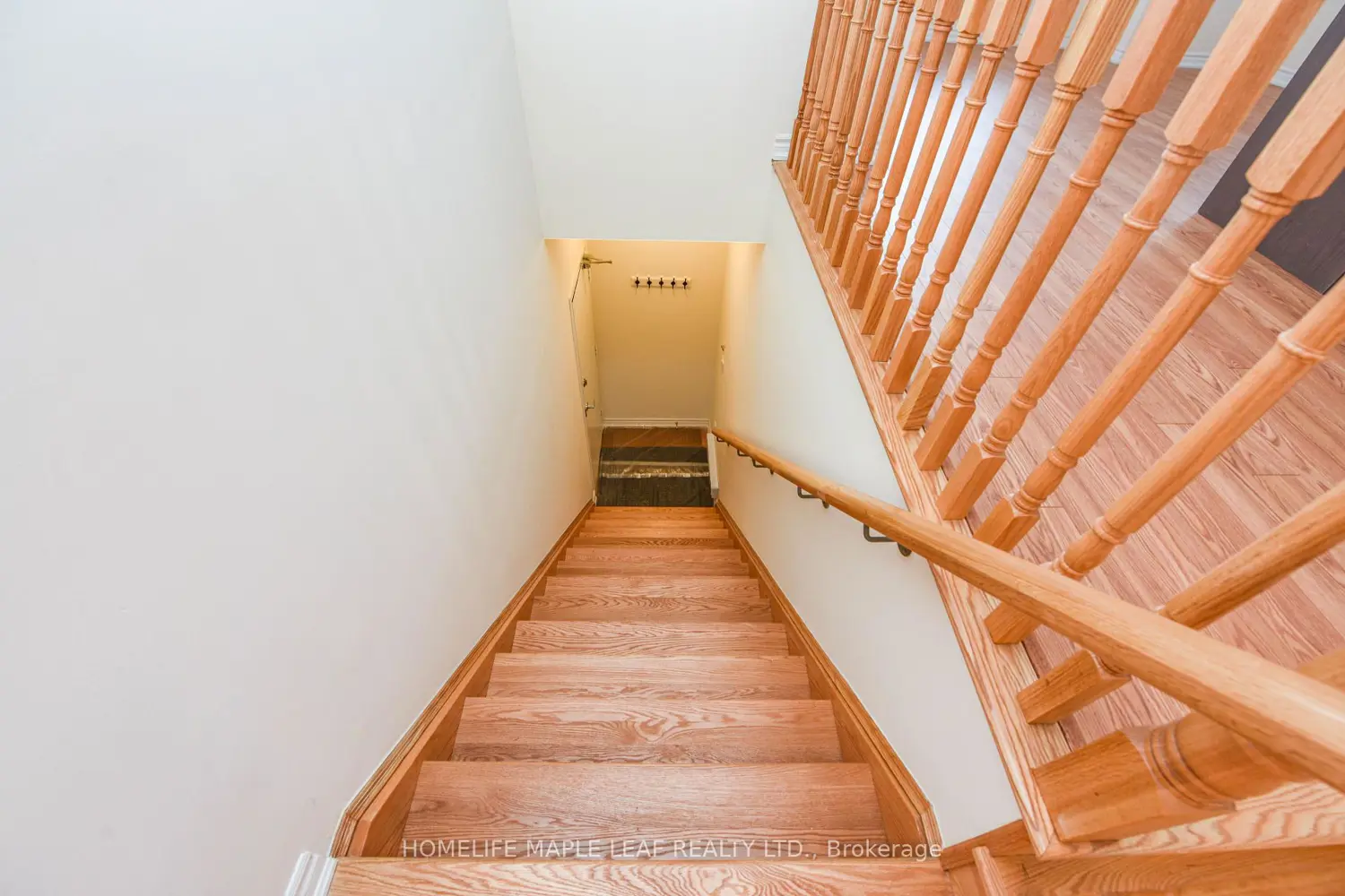 Additional image 7 of 30 Halliford Place 206