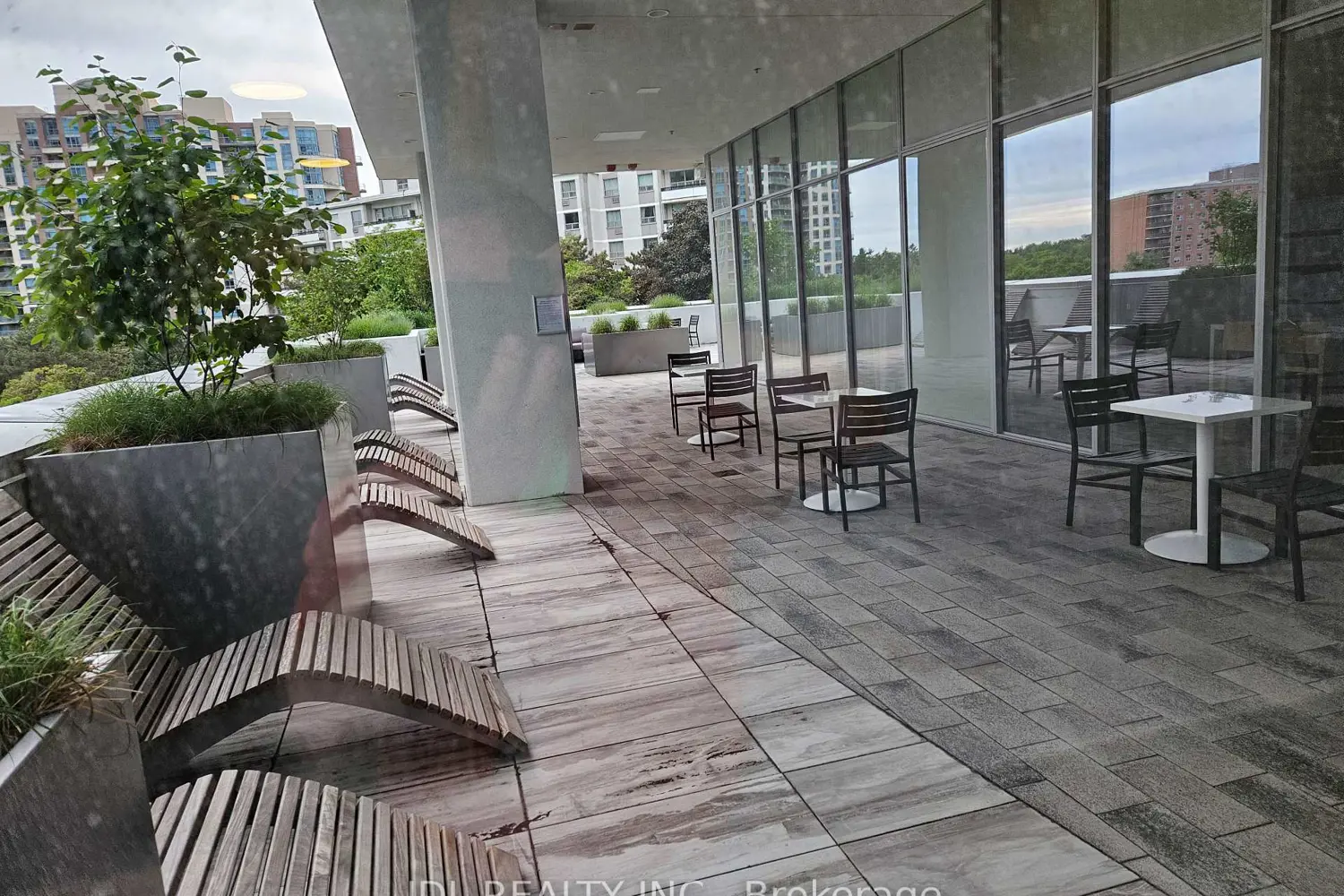 Additional image 12 of 5180 Yonge Street 2112