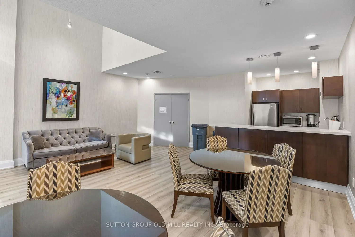 Additional image 4 of 284 Mill Road Ph2