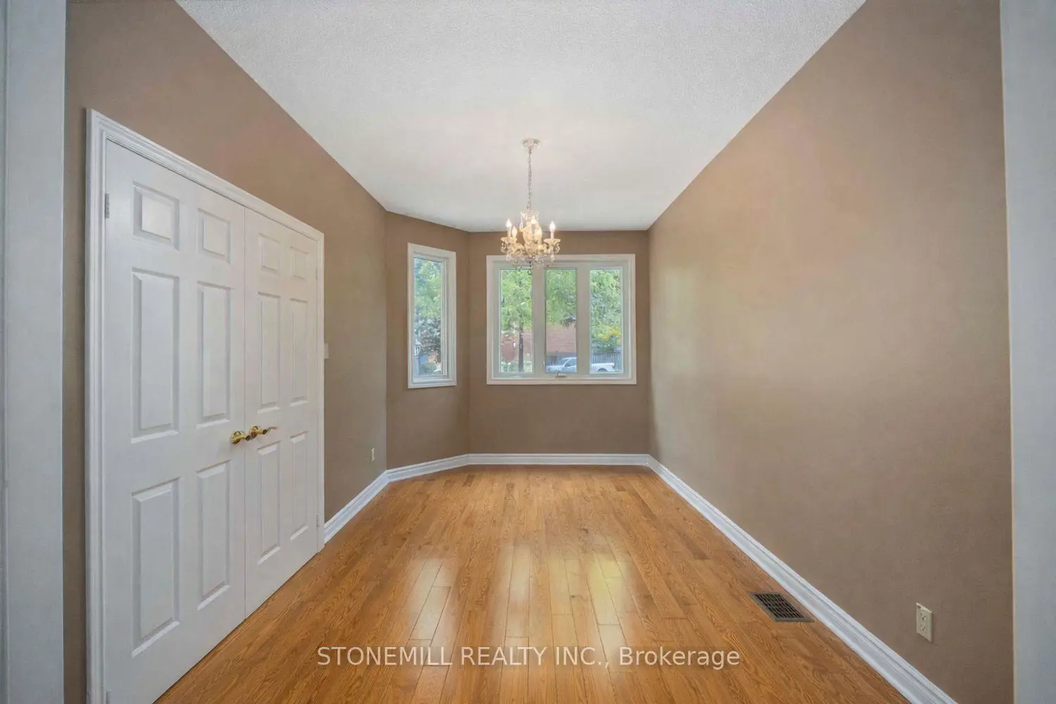 Additional image 9 of 24 Soho Crescent