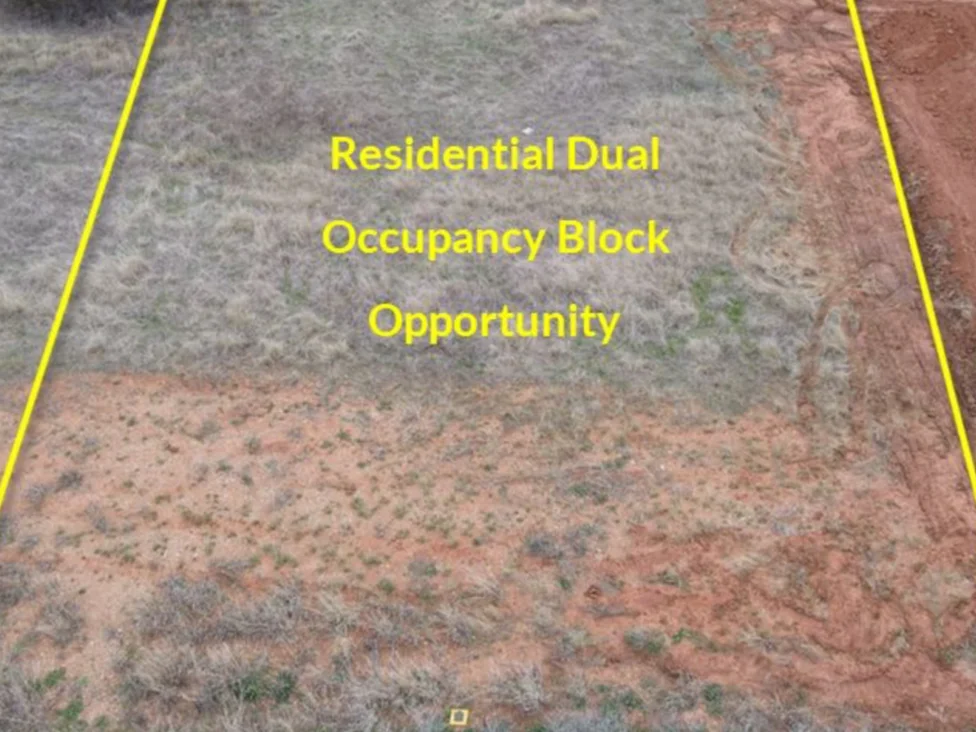 Additional image 3 of 40 Vaucluse Place, Parkes NSW 2870