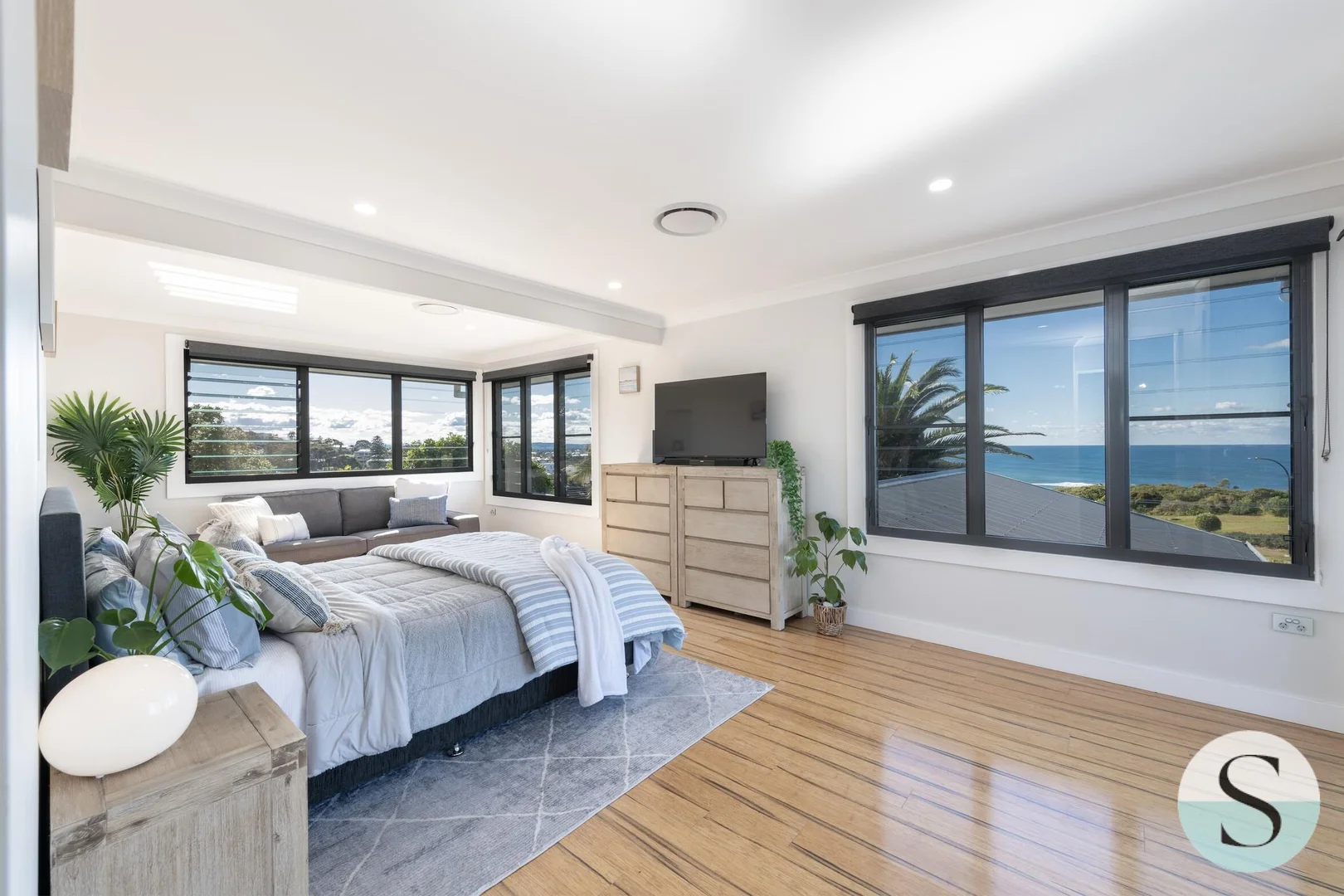 Additional image 16 of 2 Spoon Rocks Road, Caves Beach NSW 2281