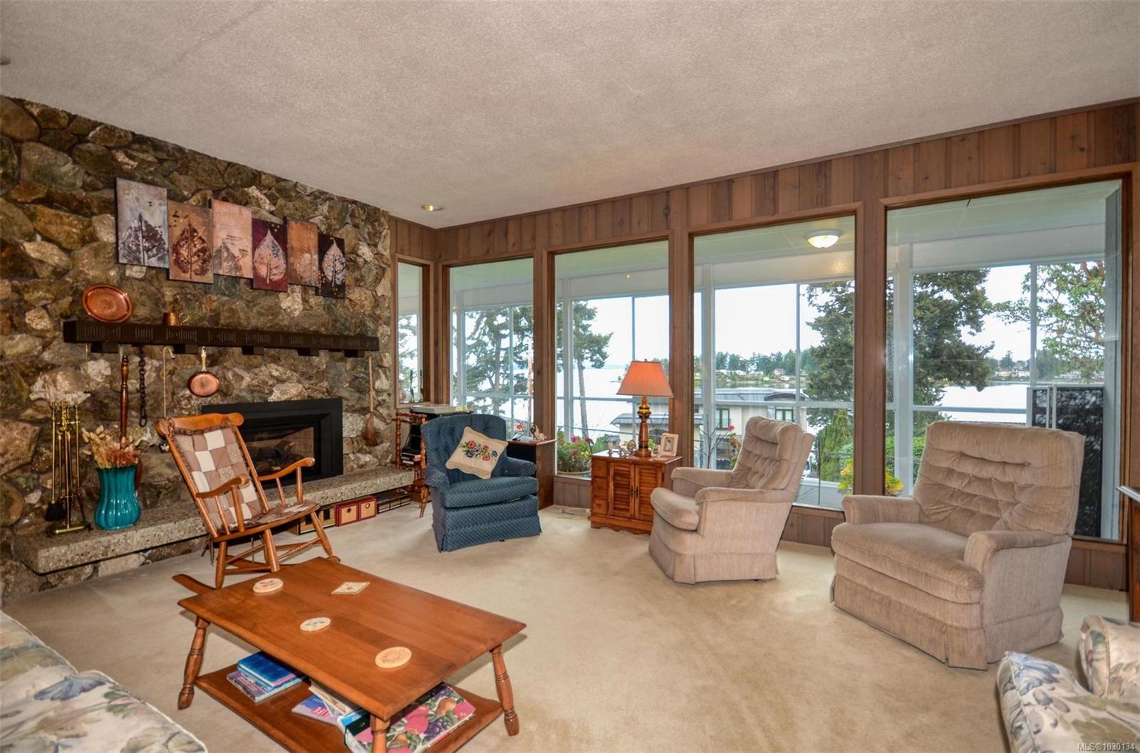 Additional image 3 of 10502 Jocelyn Place, Sidney, BC, V8L 2P5