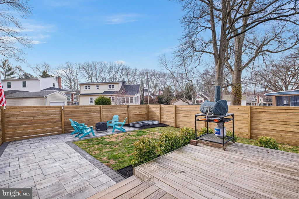 208 Philadelphia Pike, Wilmington, DE 19809