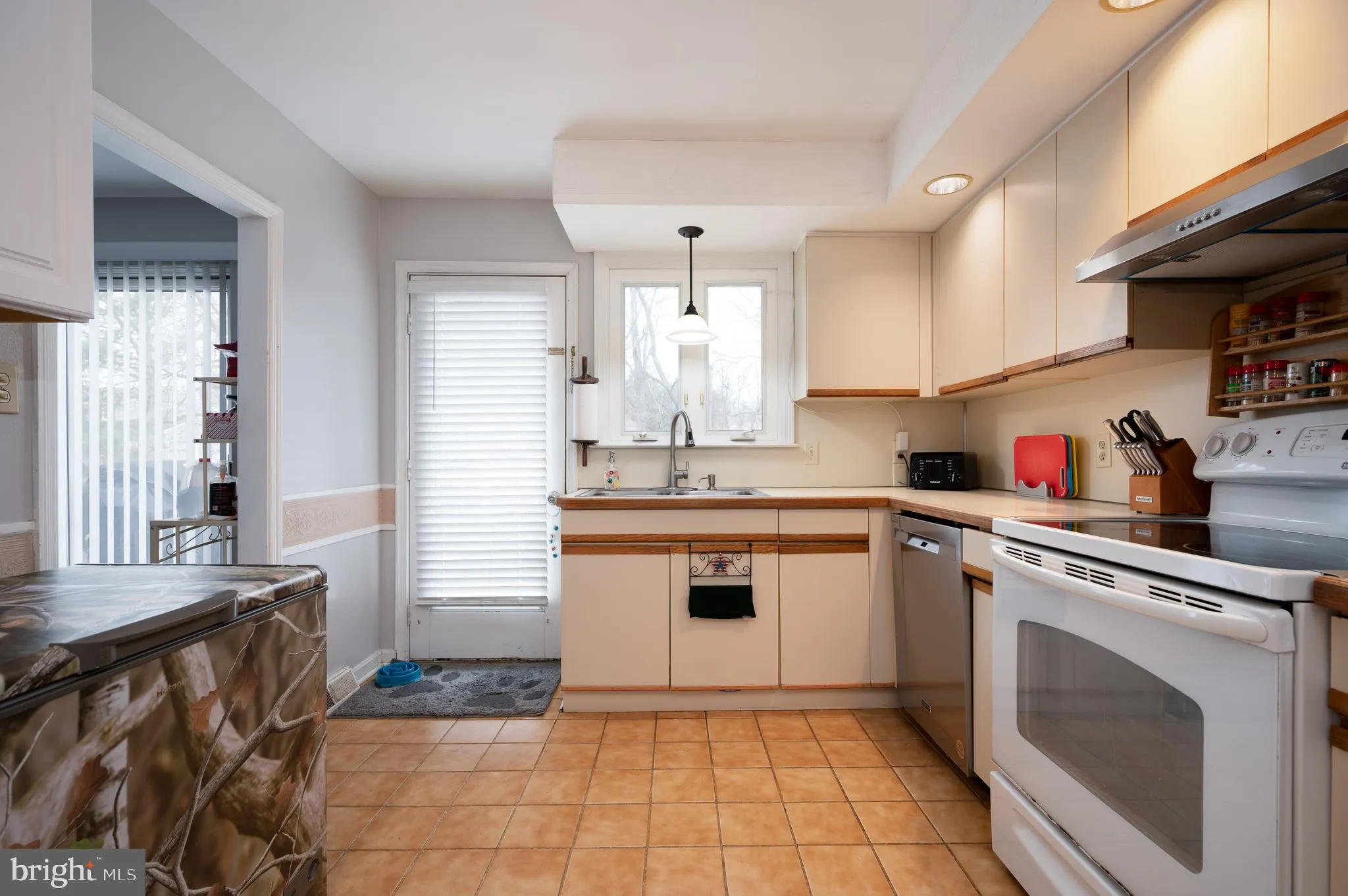 Additional image 30 of 28 Worral Court, Newark, DE 19711