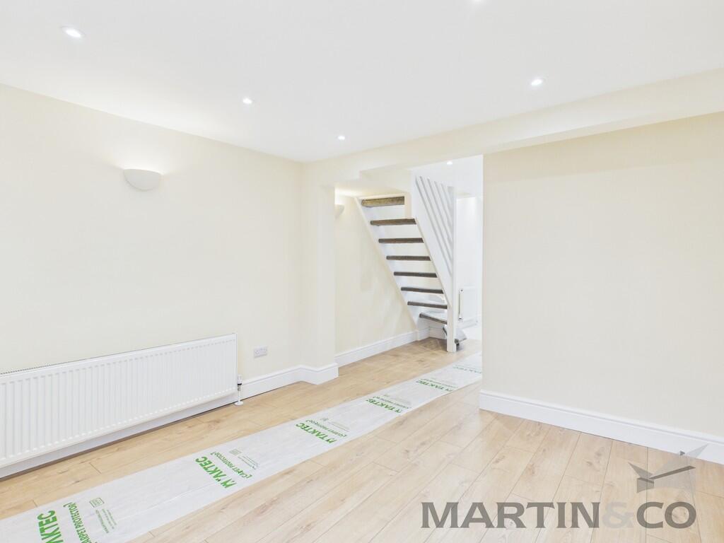 Additional image 3 of Holywell Hill, St Albans