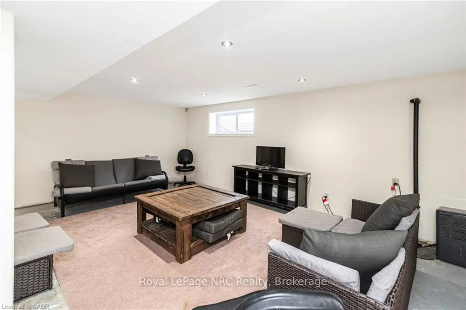 Additional image 10 of 7087 Rainham Road