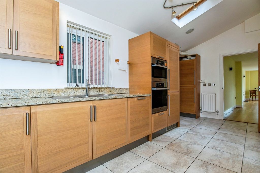 Additional image 4 of 2 bed flat for saleBridge Street, Hereford HR4