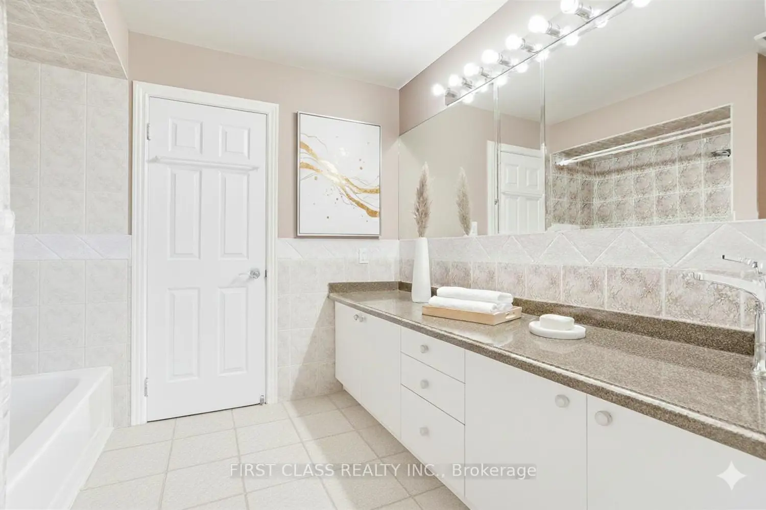 333 Weldrick Road photo 4