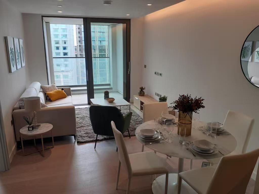 Additional image 3 of 1 Bed Flat, Westmark Tower, W2, N1 7GU