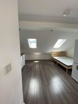 Studio Flat In Tottenham, London N17, Studio to rent