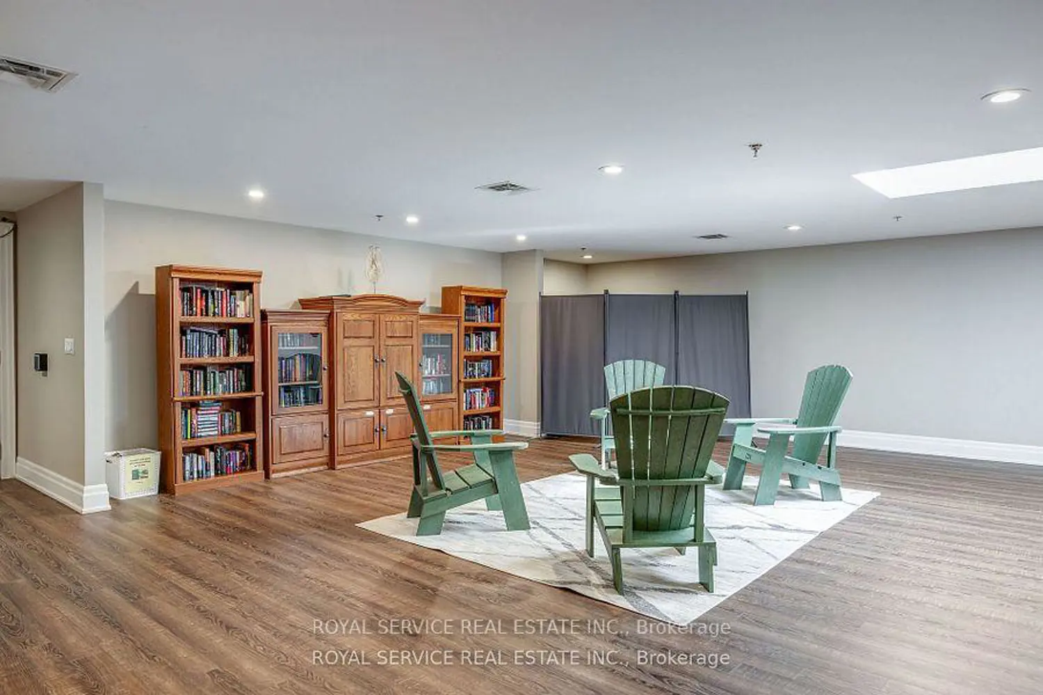 Additional image 18 of 21 Brookhouse Drive 220