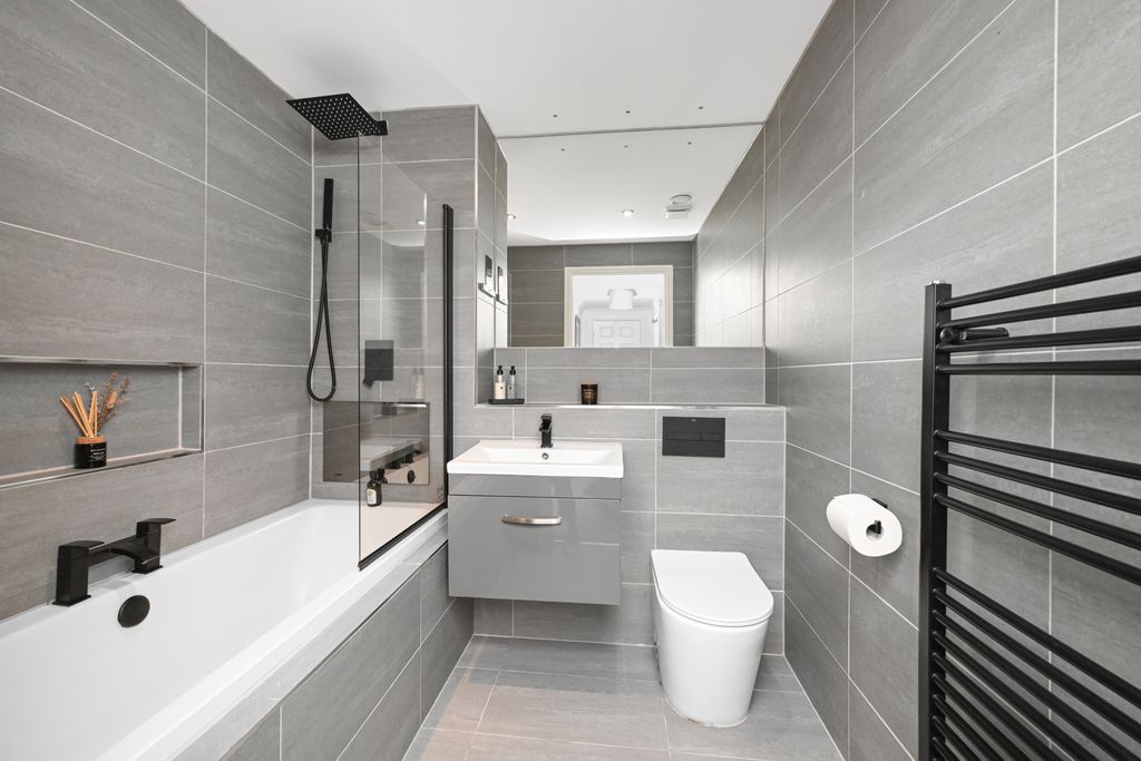 Additional image 10 of 2 bed flat for sale32A, Miners Walk, Dalkeith EH22