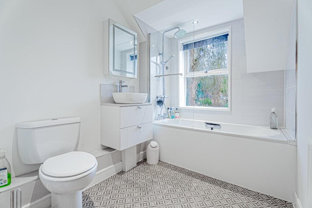 Additional image 11 of Trevelyan Place, St. Stephens Hill, St. Albans, Hertfordshire, AL1