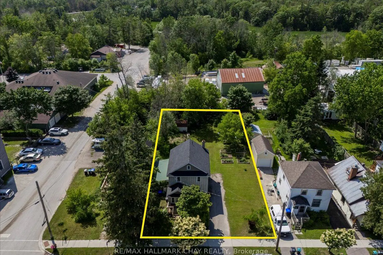 Additional image 14 of 3366 Muskoka Street