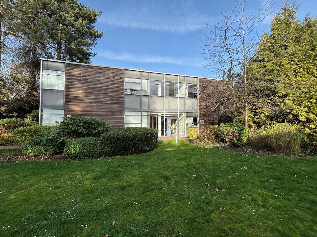 Newsom Place, St. Albans