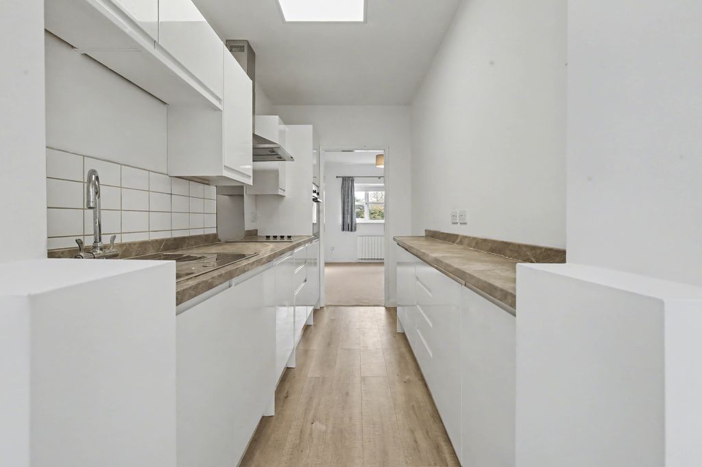 Additional image 5 of 1 bed terraced bungalow for saleOrchard Close, Thame OX9