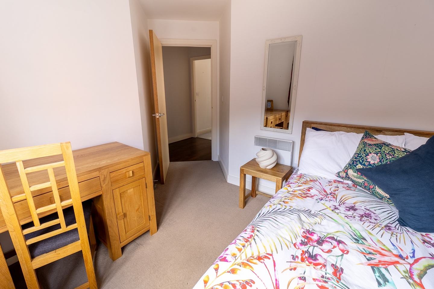 Additional image 5 of 2 Bed Flat, Lion Court, B18, N1 7GU