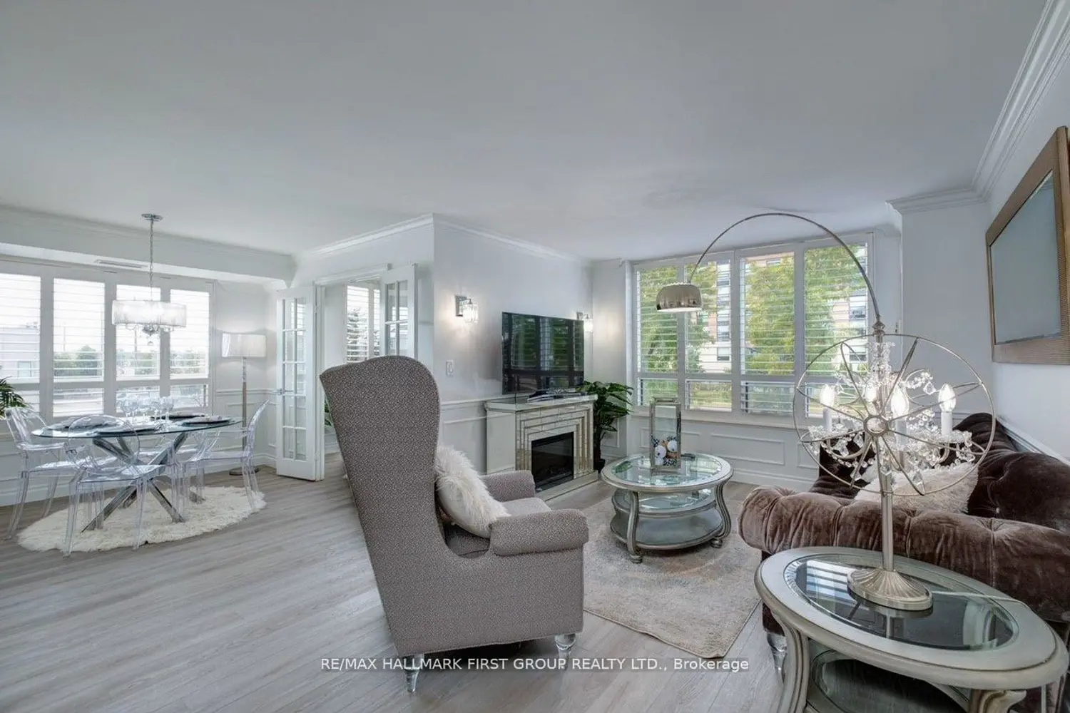 Additional image 6 of 1000 The Esplanade N 213