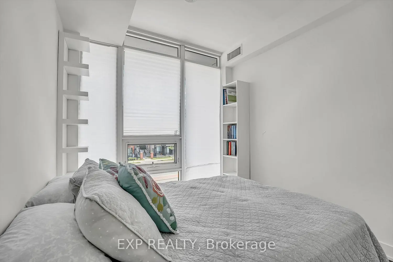 Additional image 13 of 180 Veterans Drive 207