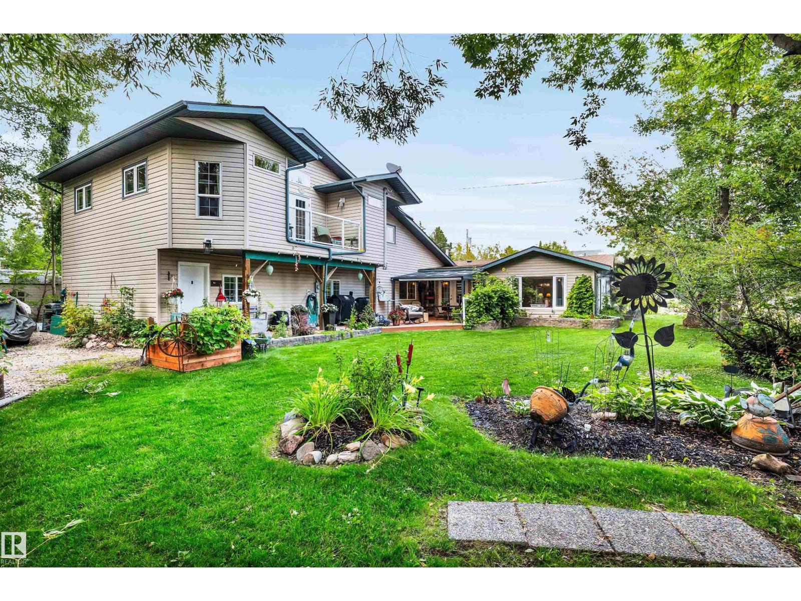 605 6st. Ross Haven, Rural Lac Ste. Anne County, AB, T0E1A0