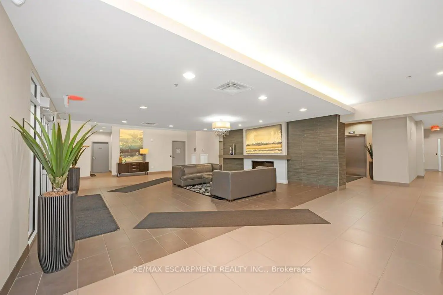 Additional image 2 of 90 Charlton Avenue 302