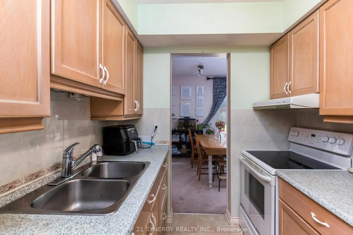 Additional image 9 of 94 Bujold Court