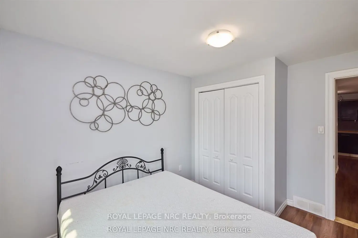 Additional image 11 of 557 Geneva Street