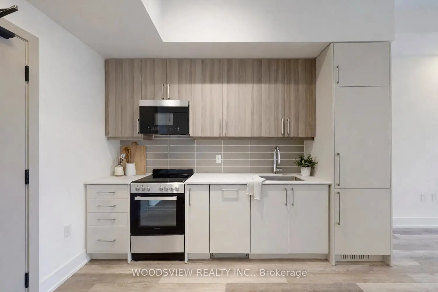 Additional image 6 of 2075 King Road 533