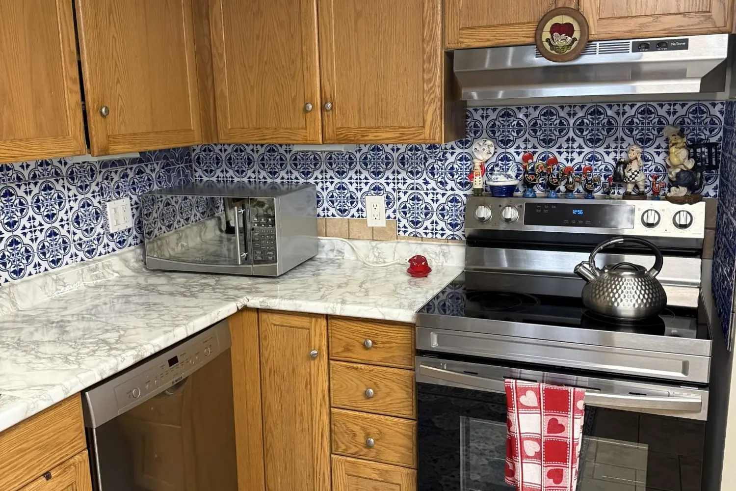 Additional image 8 of 6381 Dunn Street 104