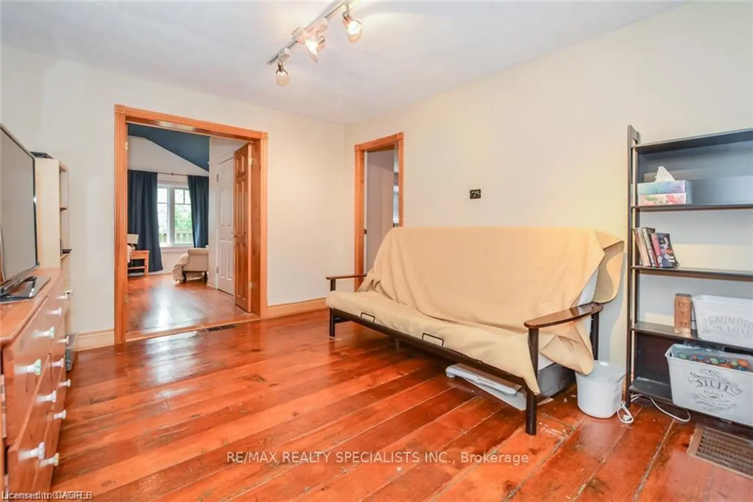 Additional image 19 of 12938 Tenth Line