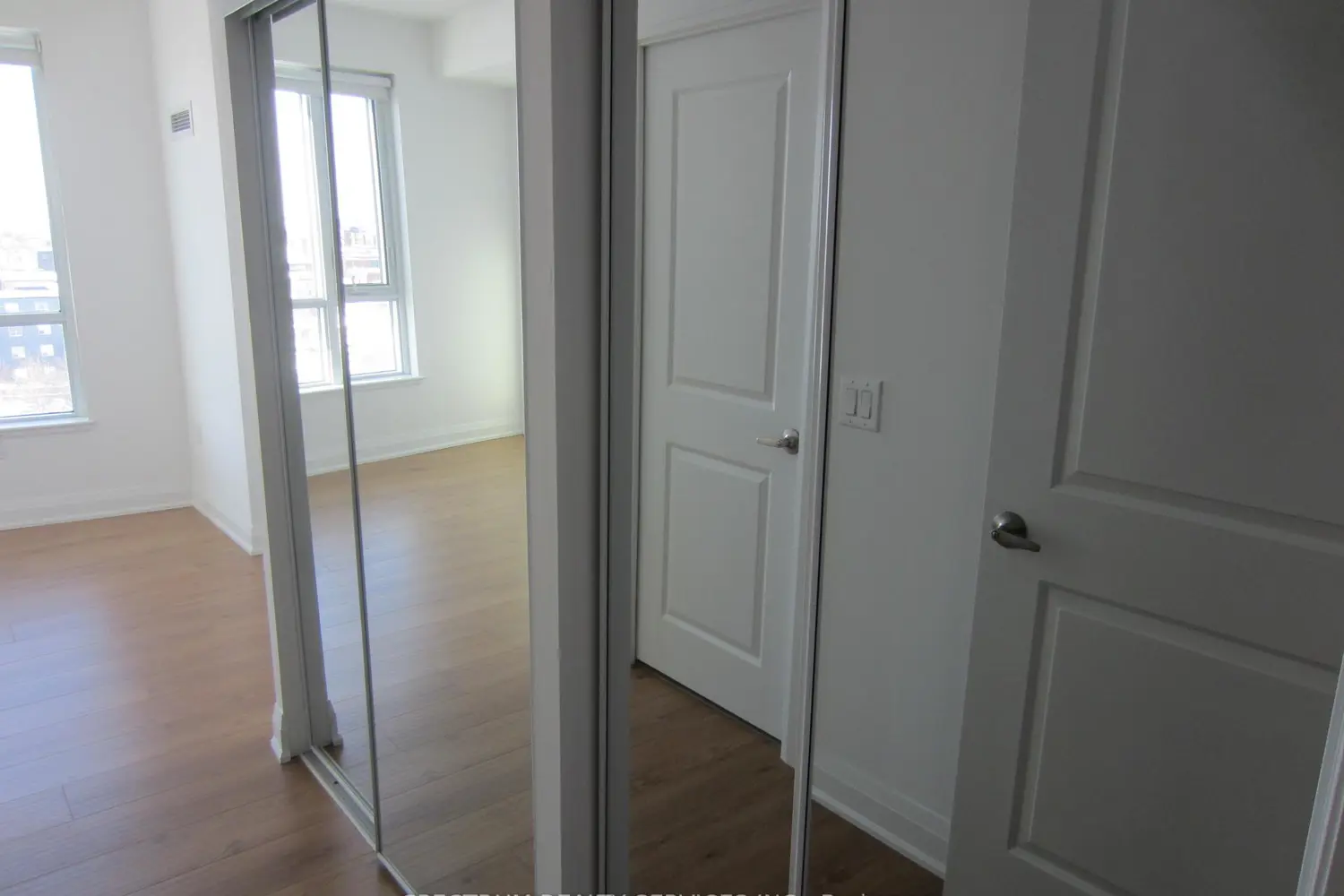 Additional image 8 of 2800 Keele Street 707