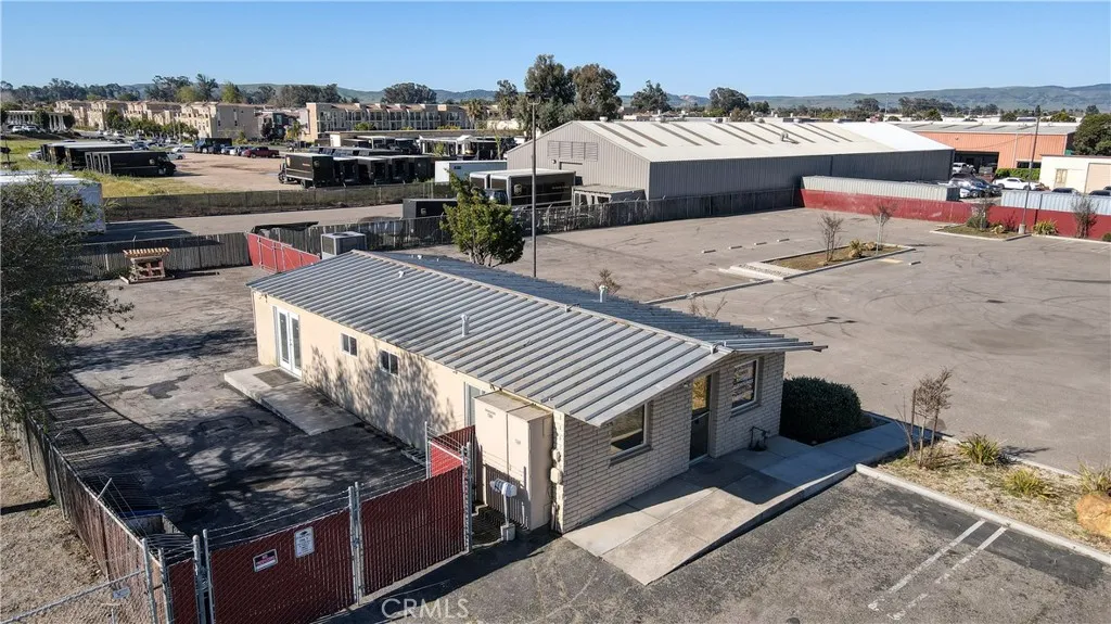 Additional image 50 of 202 W Betteravia Road, Santa Maria, CA 93455