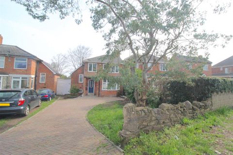 Stuarts Road, Birmingham B33