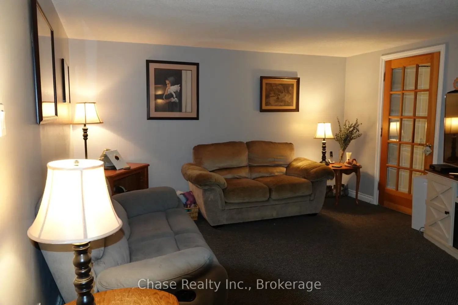 Additional image 10 of 5475 Lakeshore Road 9