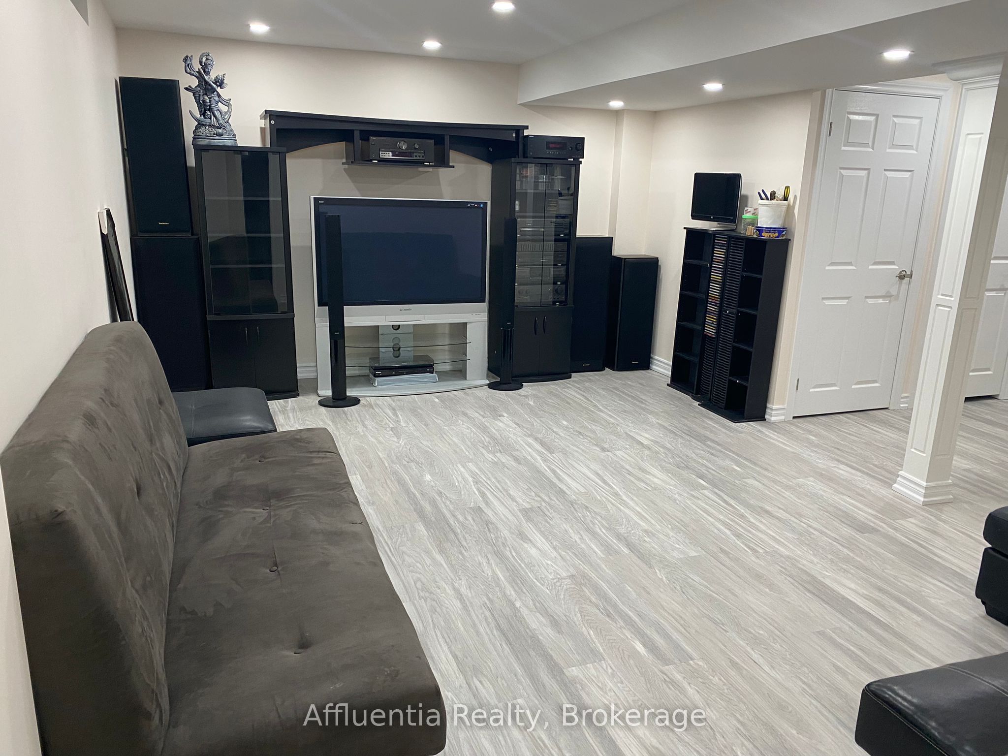 Additional image 3 of 159 Warnford Circle, Ajax, ON, L1T 0J4