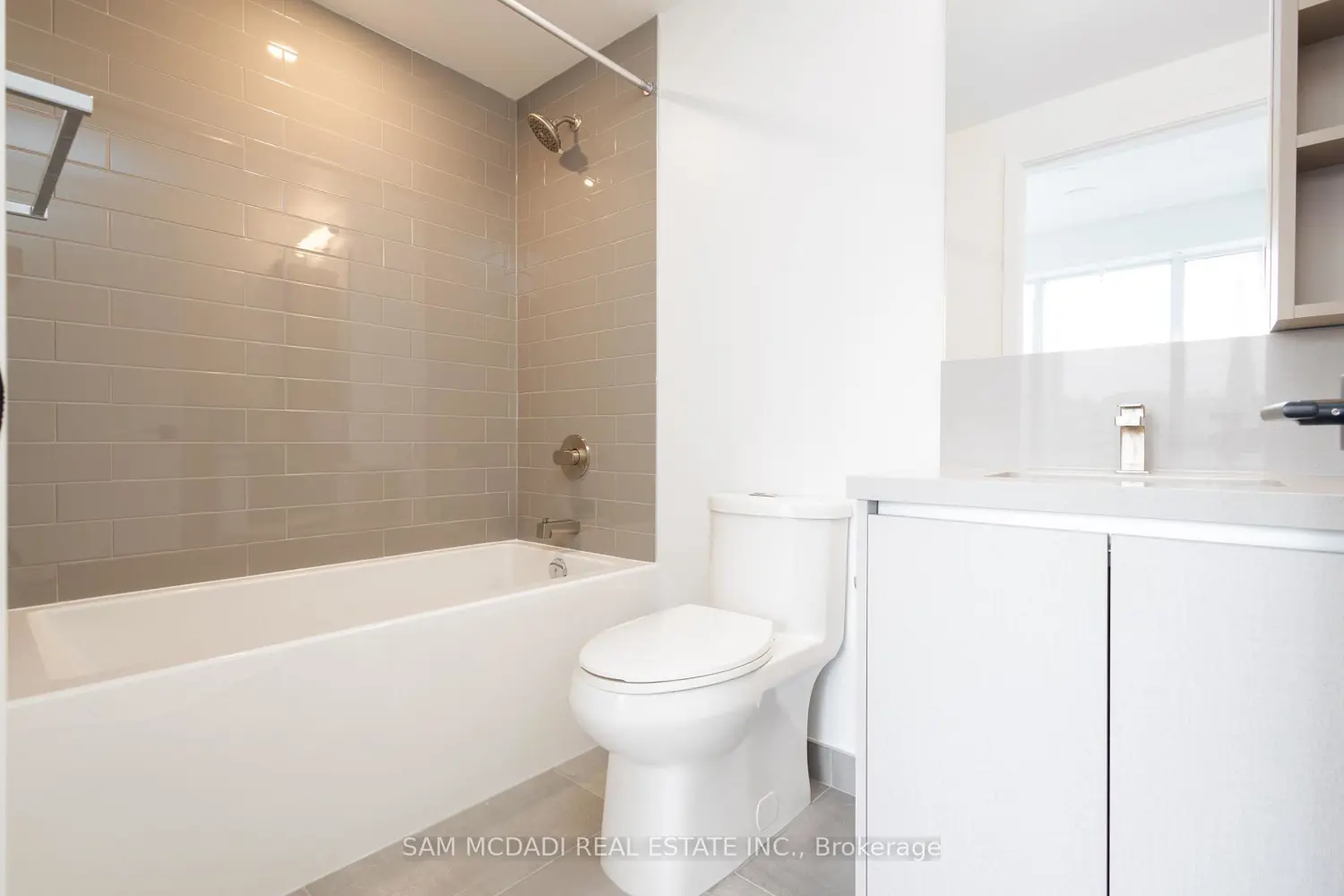 Additional image 9 of 319 Jarvis Street 1107