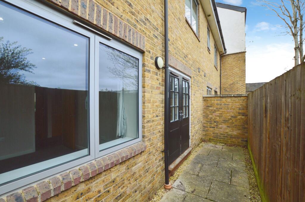 Additional image 10 of Henley House, St Albans, AL1