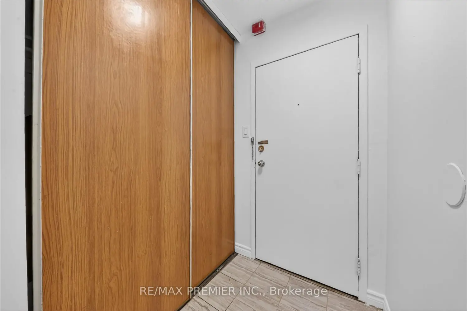 Additional image 6 of 3555 Derry Road 712